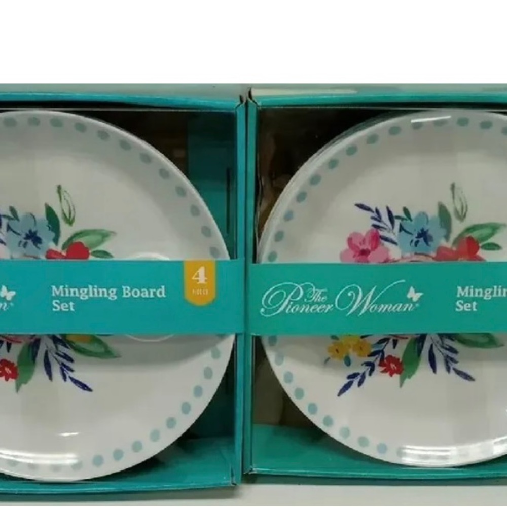 Lot of 2  4 pkg Pioneer Woman Mingling Board Set ( 8 Plates) W/Wine Glass Holder